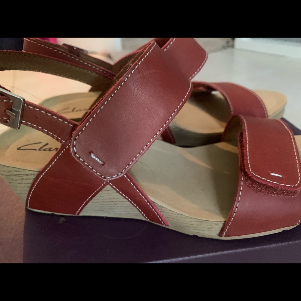 comfortable wedges !!